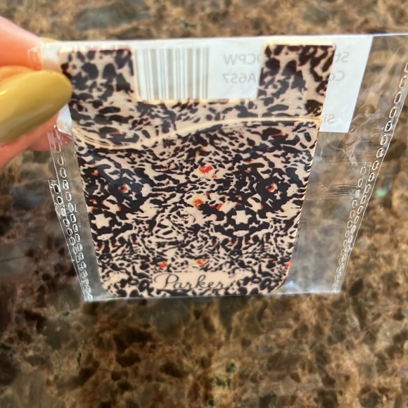 New in package Parker sticky phone card case pink cheetah print - Picture 3 of 3